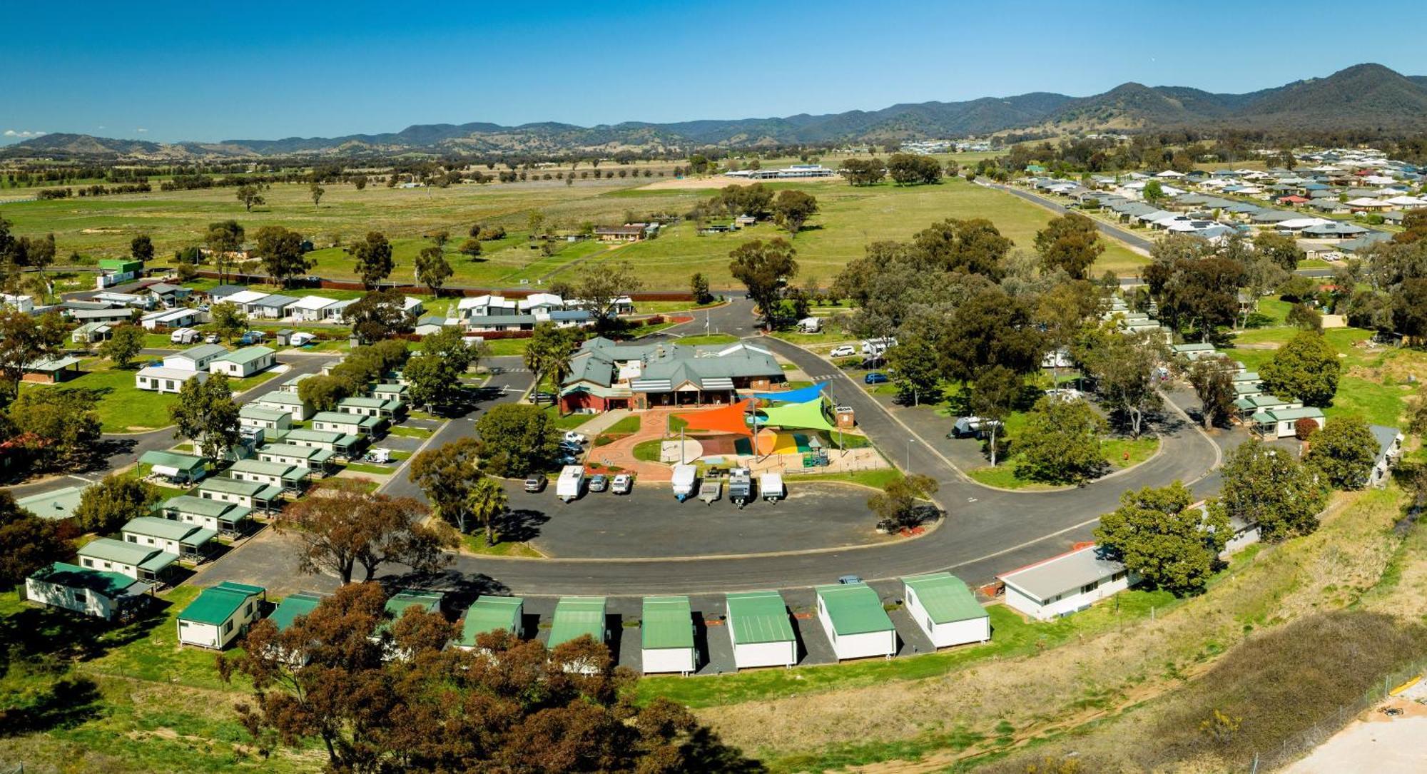 Big4 Mudgee Holiday Park Exterior photo